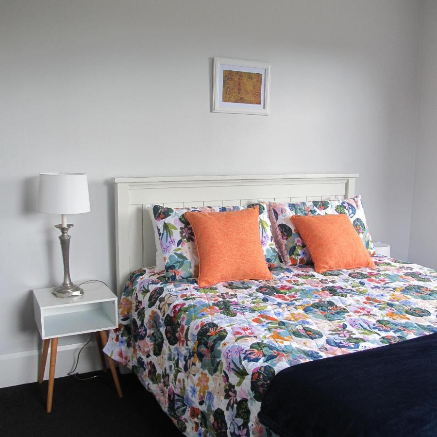 Bed and Breakfast Chez Tiaré - The Private Wing à Napier Extérieur photo